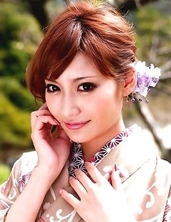 Eri Kamei, Kimono Lady | Asia Cantik Blog